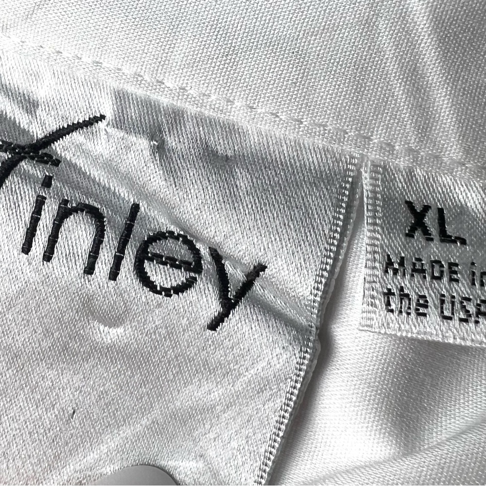 Finley Shirt Button Down White Flutter Hemline Si… - image 8
